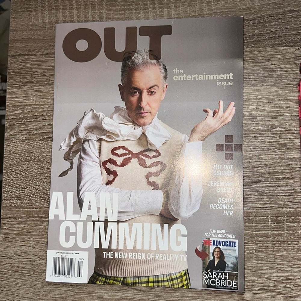 Magazine by out